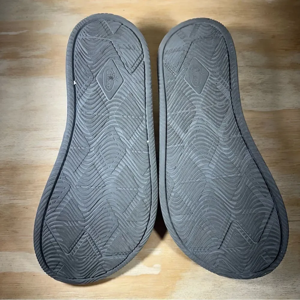 Chaco Gray Slide Sandals Men’s Size 9
